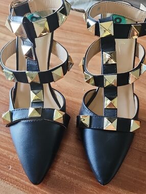 Nicole Miller Black Pointed T-Strap Flats with Gold Studs